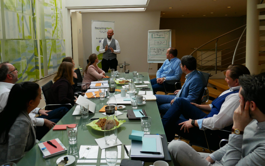 Beitragsbild blog.TALENTpro Recruiting-Hack von Experteer und Frank Rechsteiner